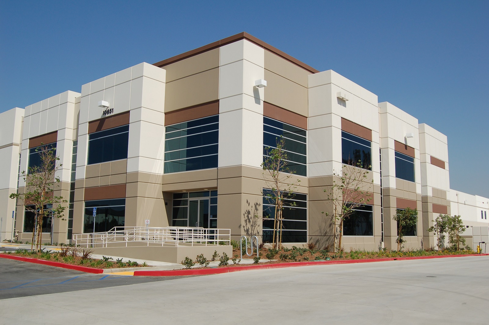 OMP Fontana Distribution Center Overton Moore Properties